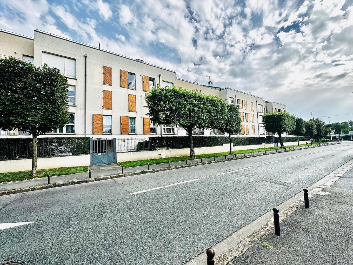 Btobed - Location Professionnelle - Appartement 4 Personnes Parking Gratuit - Proche Parc Des Expositions Et Aeroport Cdg Villepinte  Ngoại thất bức ảnh