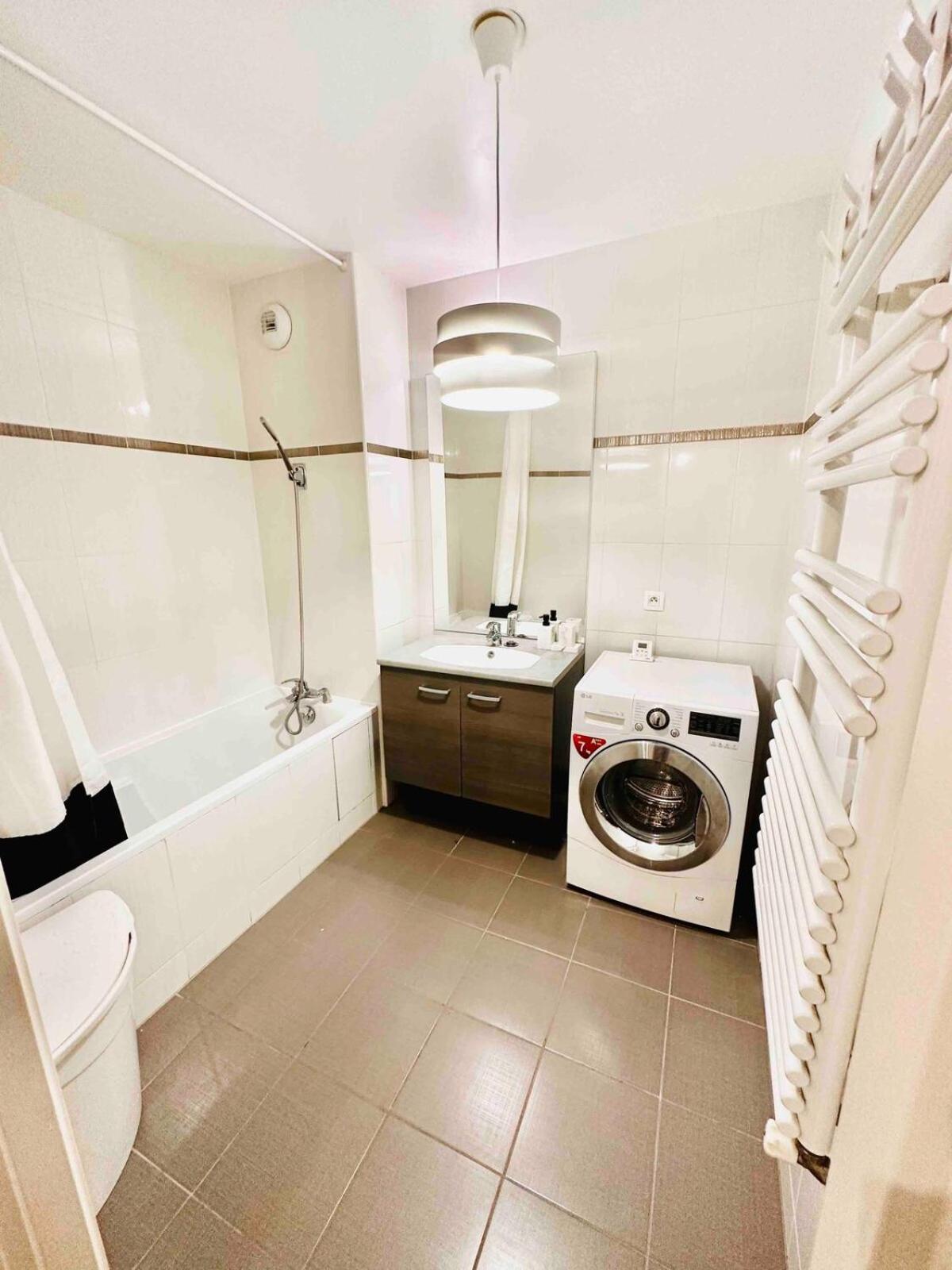 Btobed - Location Professionnelle - Appartement 4 Personnes Parking Gratuit - Proche Parc Des Expositions Et Aeroport Cdg Villepinte  Ngoại thất bức ảnh