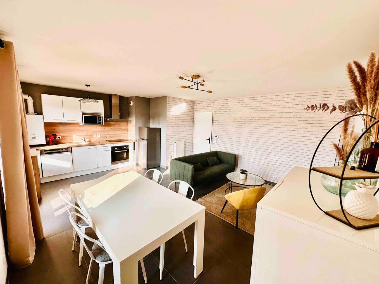 Btobed - Location Professionnelle - Appartement 4 Personnes Parking Gratuit - Proche Parc Des Expositions Et Aeroport Cdg Villepinte  Ngoại thất bức ảnh